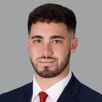 Kevin H., 29 — Financial Analyst, United States